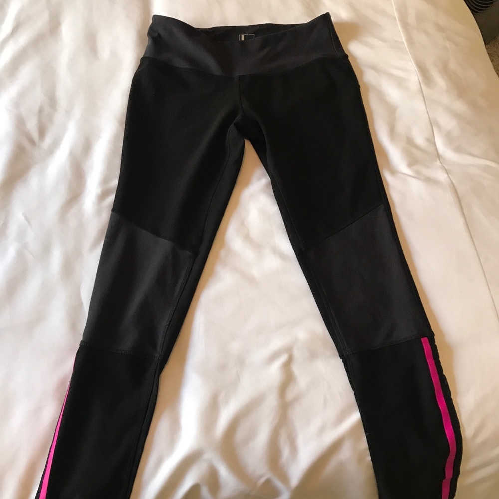 Yoga pants